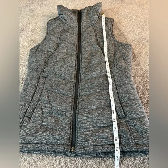 The North Face Women’s Pseudio Vest - Picture 11 of 11